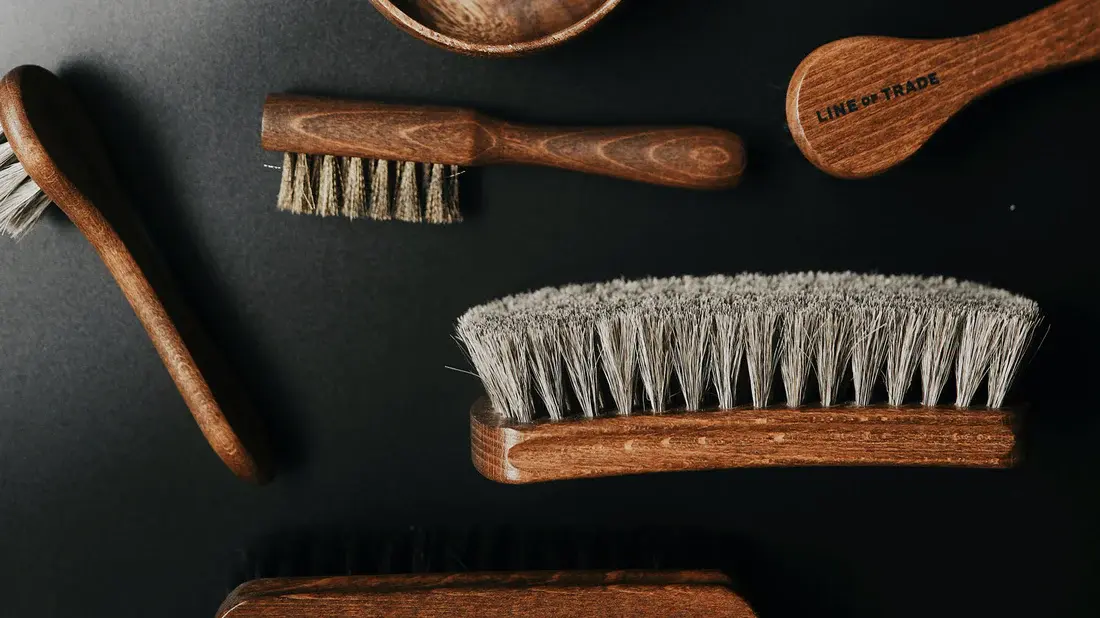 Wie pflegt man eine Holzterrasse?